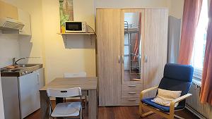 Studio 3